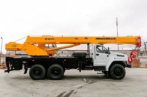 Автомобильный кран Ивановец КС-45717-2М (24м) УРАЛ 4320 Next 25 тонн